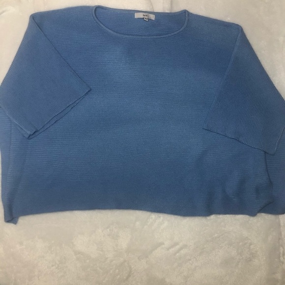 Fate Blue Shaker Knit Oversized Poncho Elbow Length Sweater Size Small - Picture 3 of 8